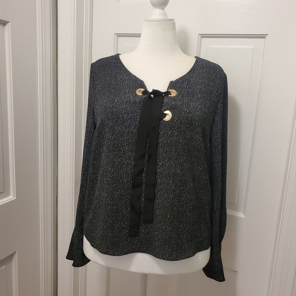 Vince Camuto Polka Dot Blouse W/shiny Goldtone Hardware Size Large - Picture 1 of 10